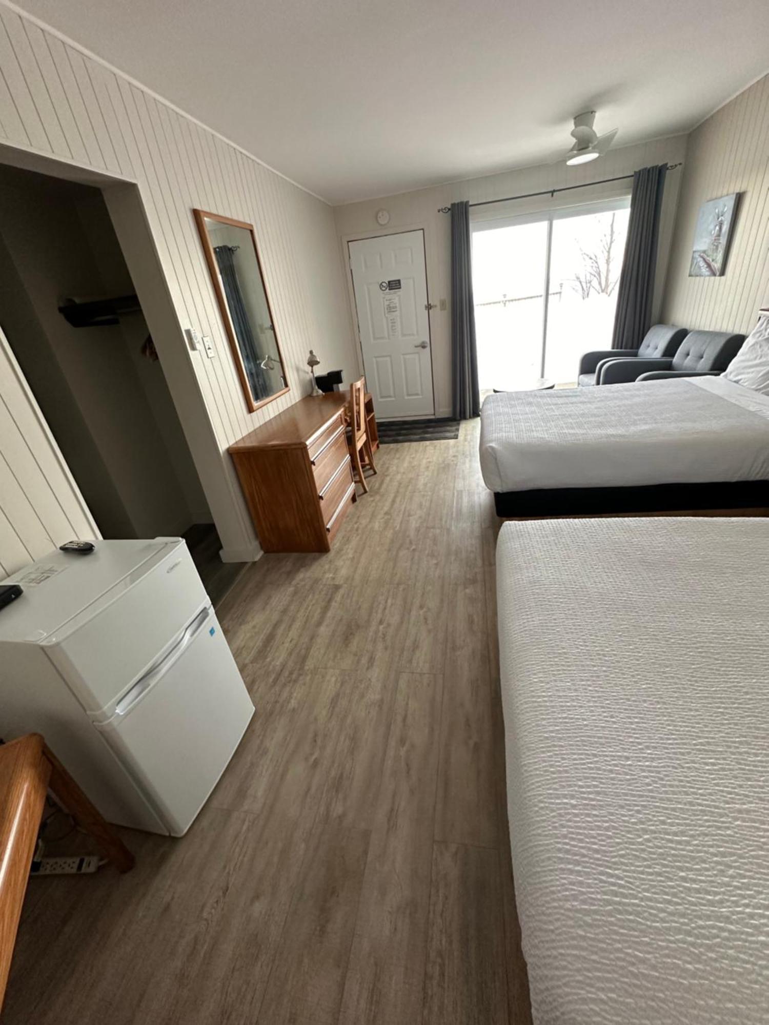 Motel Carleton Sur Mer Esterno foto